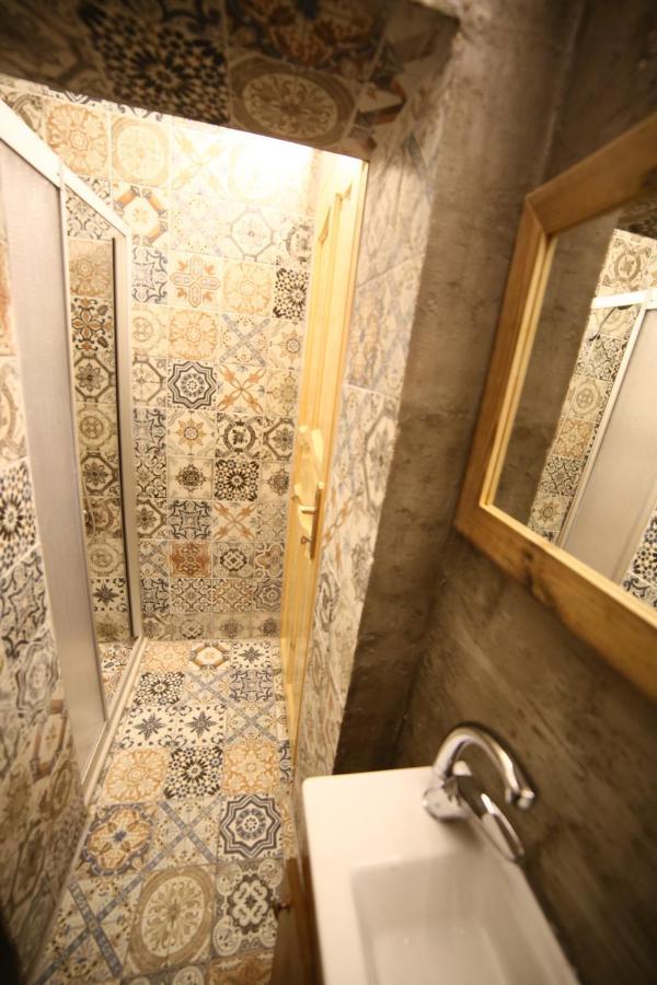 Little Ganj Suites Istanbul Eksteriør billede